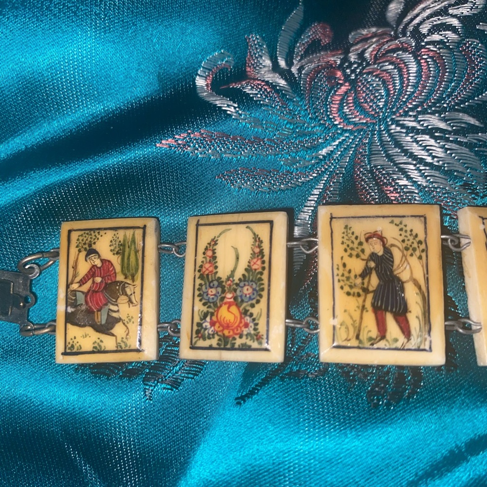 Antique Scrimshaw Bracelet